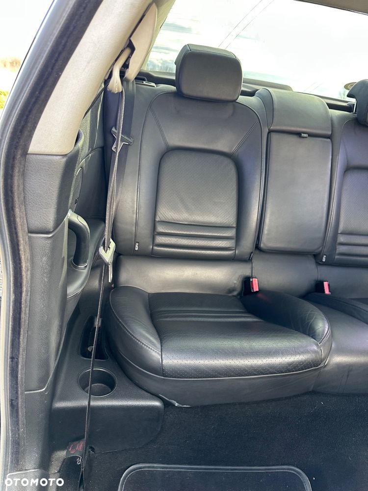 Peugeot 407 2.7HDi V6 Sport - 15