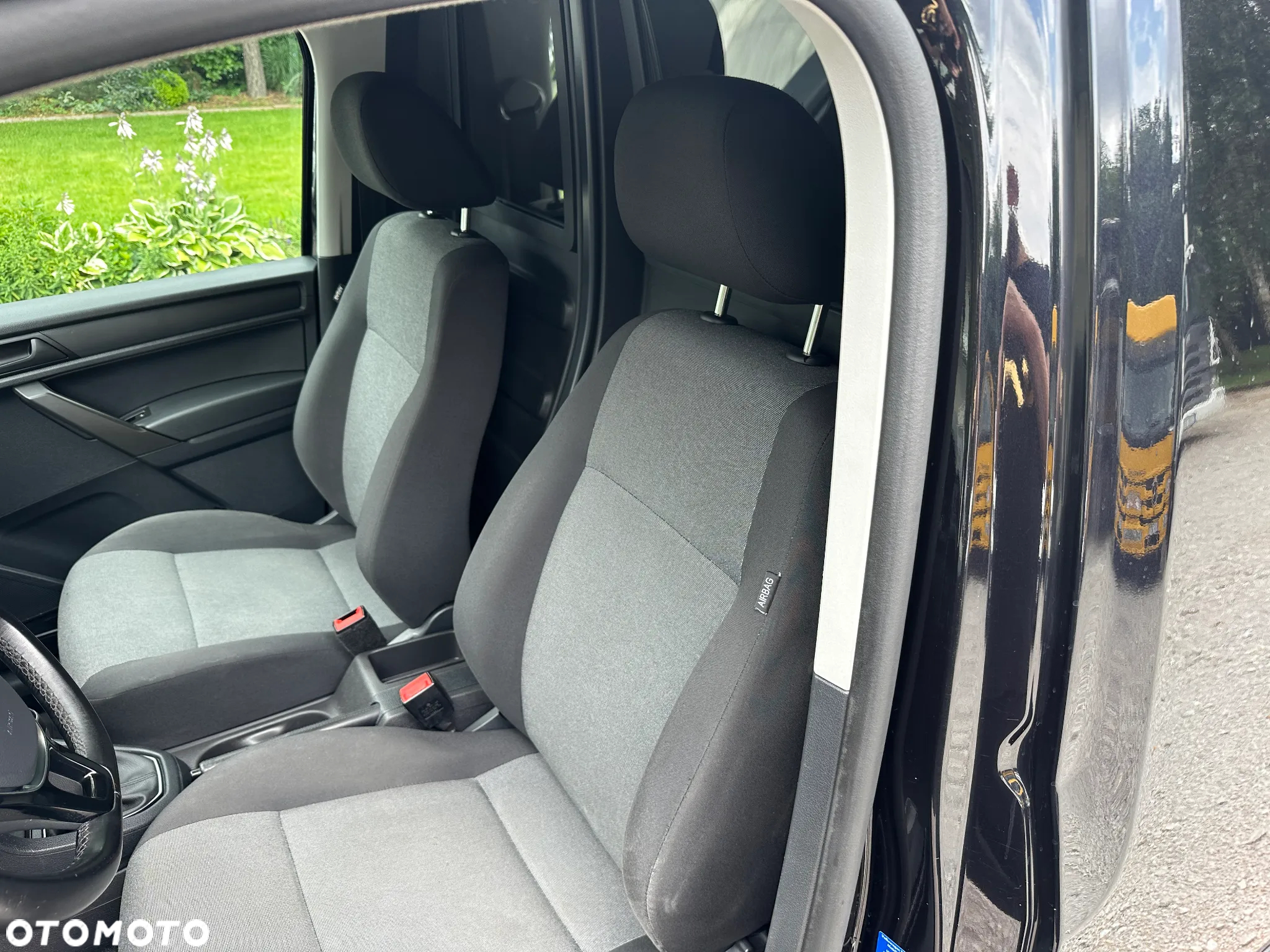 Volkswagen Caddy 1.4 benzyna 110KM - 10
