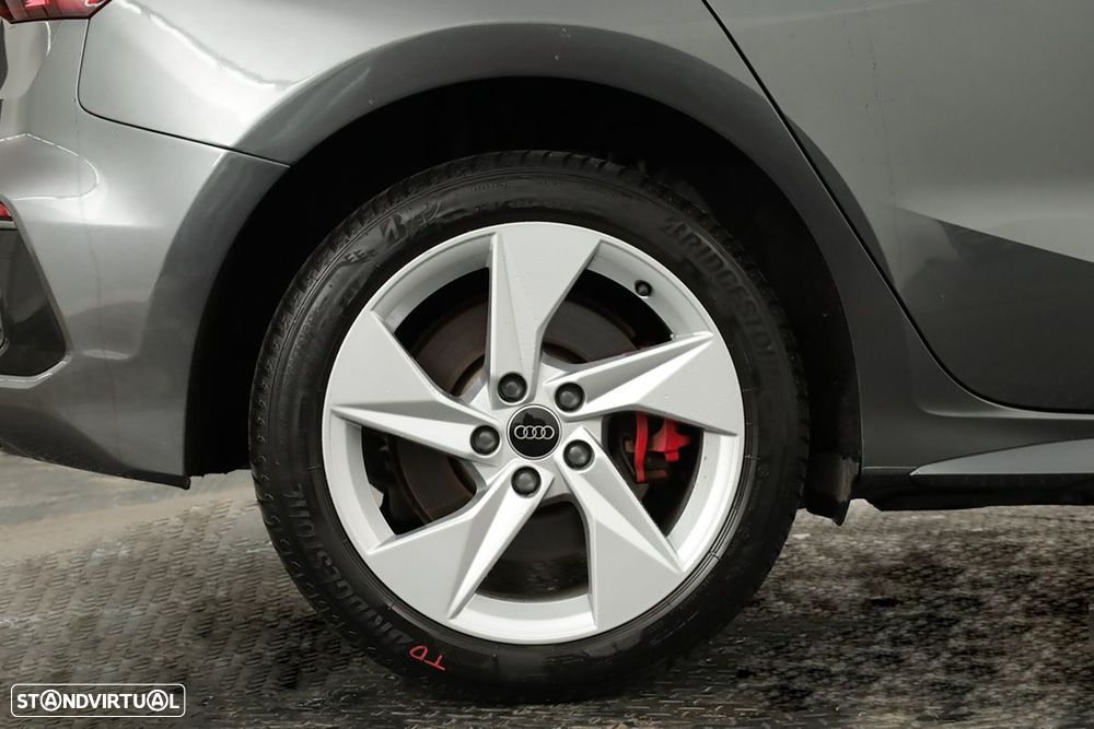Audi A3 Sportback 45 TFSIe S line - 5