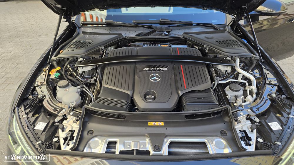 Mercedes-Benz E 53 AMG Hybrid 4Matic+ - 38