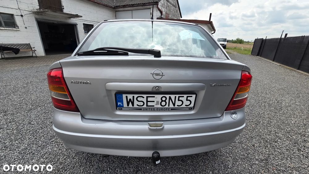 Opel Astra 1.4 Elegance - 20