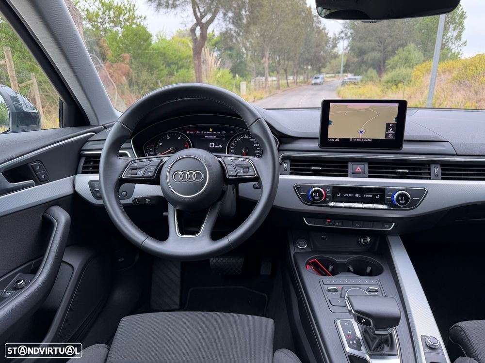 Audi A4 Avant 35 TDI S tronic design - 21