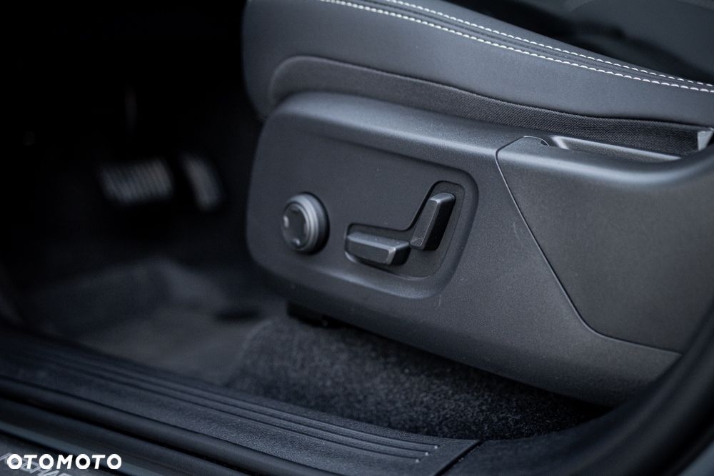 Volvo C40 P8 Recharge AWD Ultimate - 15