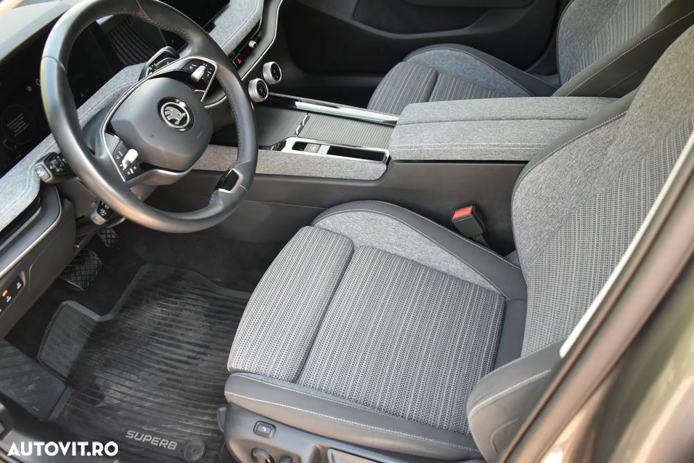 Skoda Superb 2.0 TDI DSG Selection - 13
