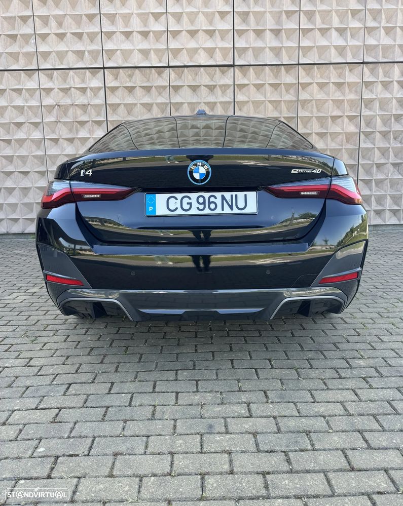 BMW i4 eDrive40 Pack Desportivo M - 25