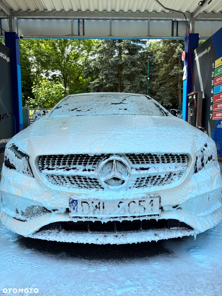 Mercedes-Benz CLA 220 4-Matic AMG Line - 6