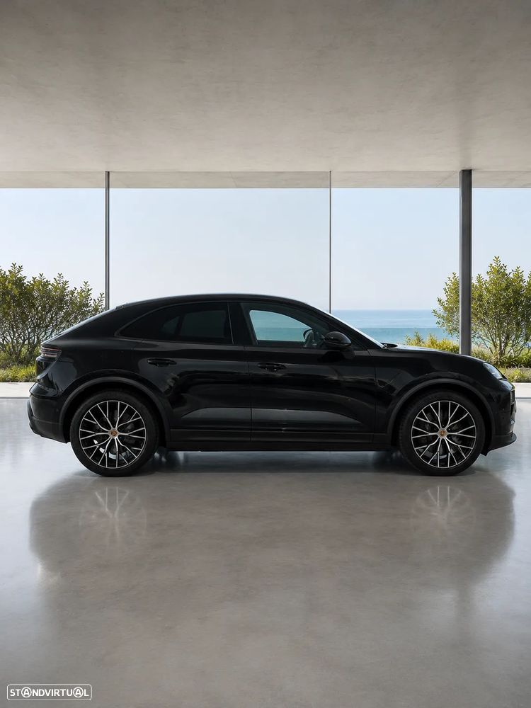 Porsche Macan Electric 4 - 9