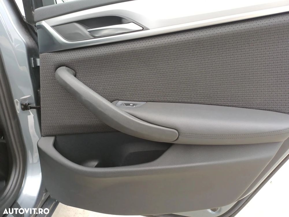 BMW Seria 5 520d xDrive Aut. - 21