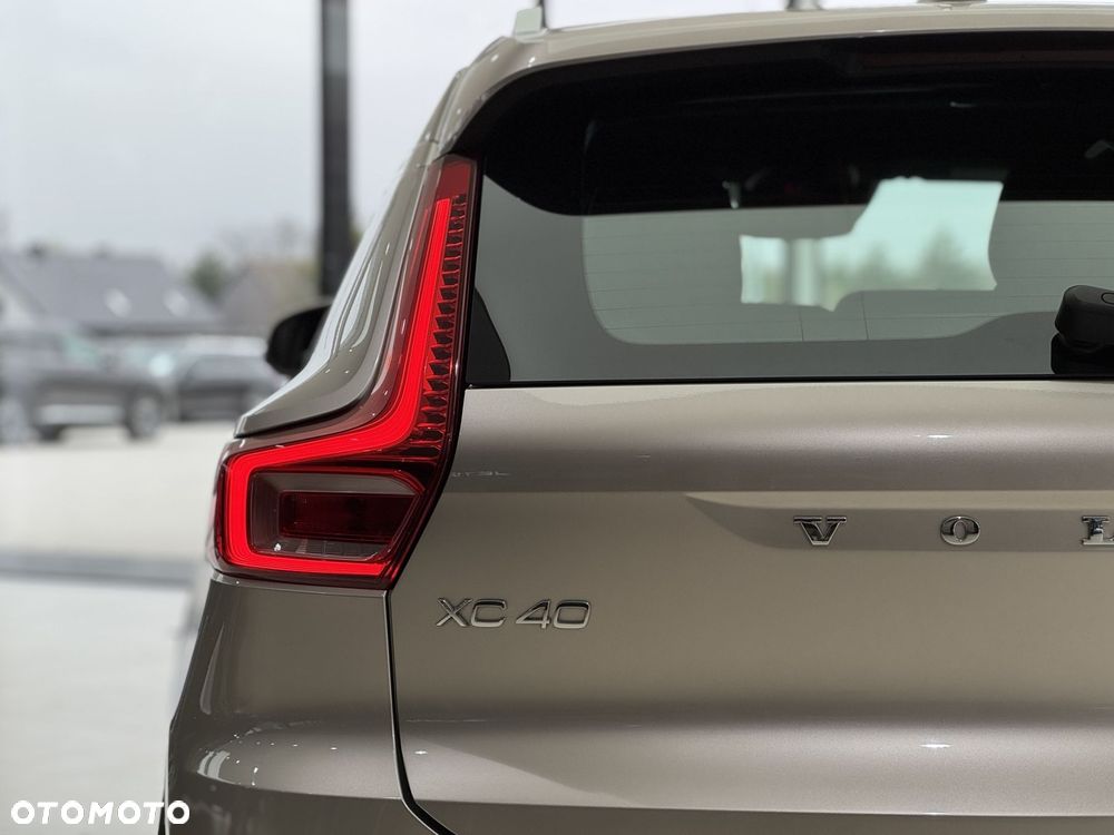 Volvo XC 40 - 39