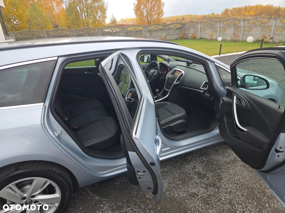 Opel Astra - 26