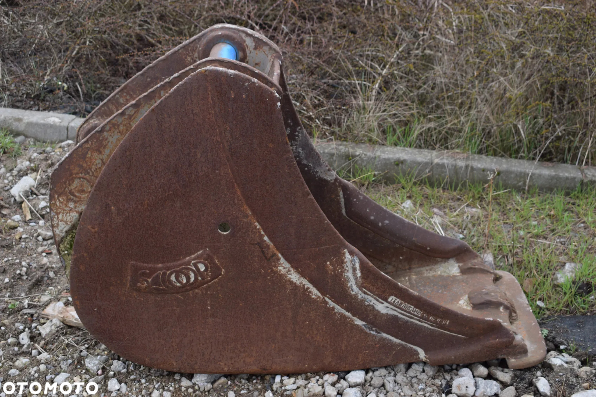 Wąska łyżka kopiąca * 40 CM * fi 65 * - 2