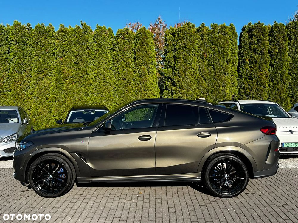 BMW X6 2022 photo 2