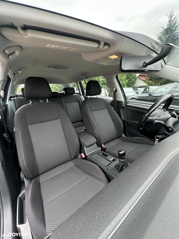 Volkswagen Golf 1.6 TDI SCR Comfortline - 10
