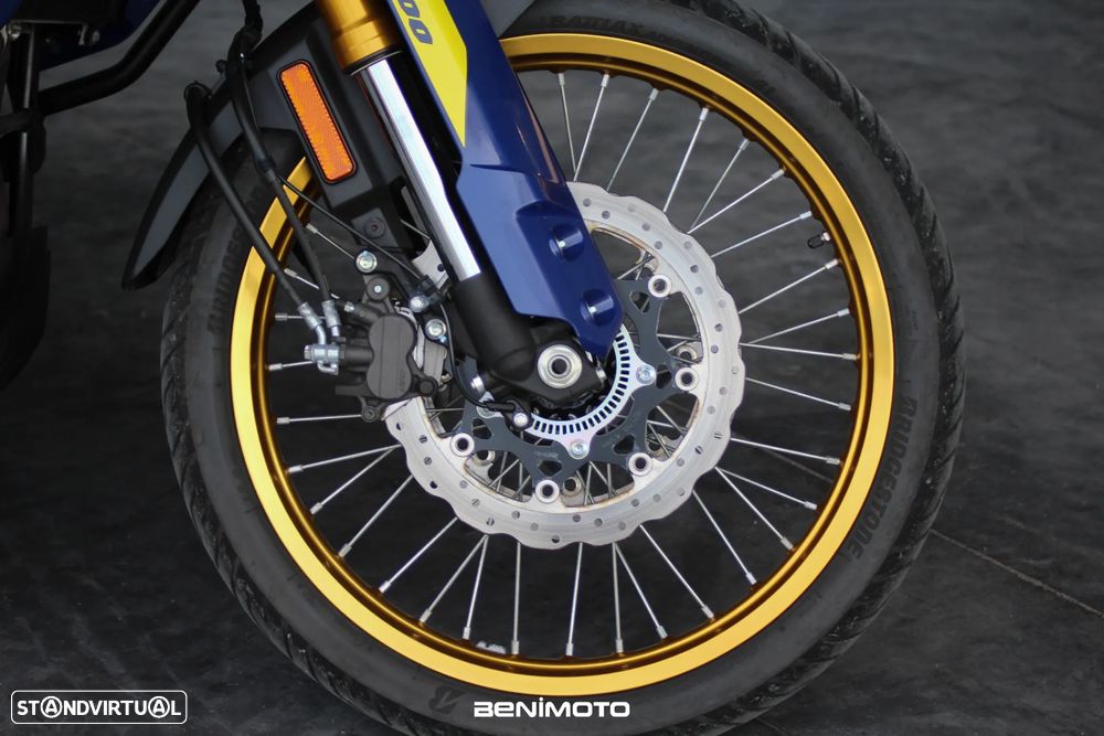 Suzuki DL 800 DE - 23