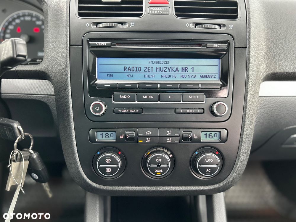 Volkswagen Golf 1.6 Tour Edition - 25