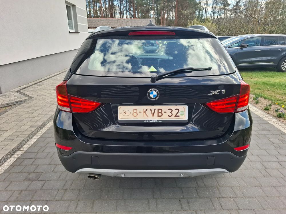 BMW X1 sDrive16d xLine - 4