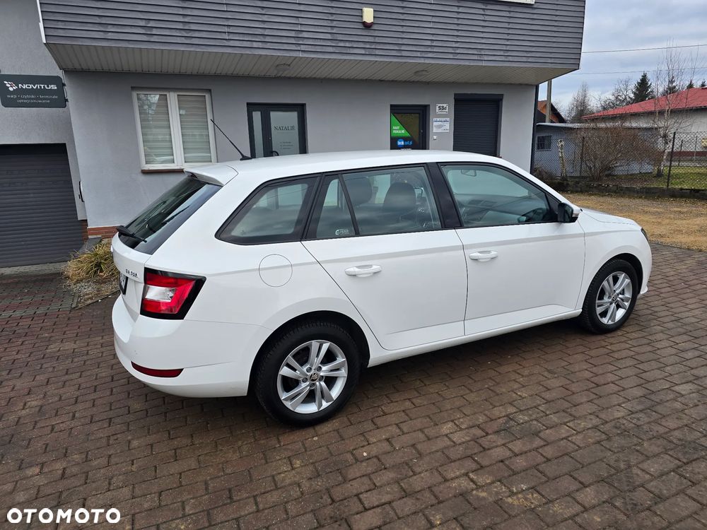 Skoda Fabia 1.0 TSI Ambition - 11
