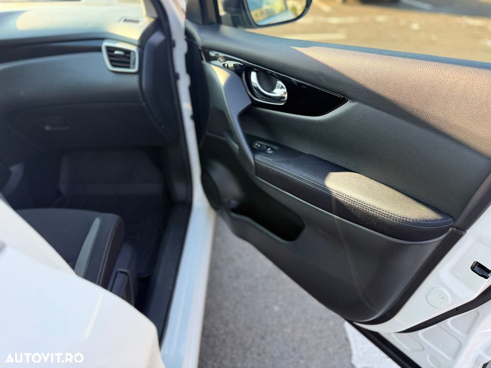 Nissan Qashqai 1.3 157CP 2WD DCT Acenta - 11