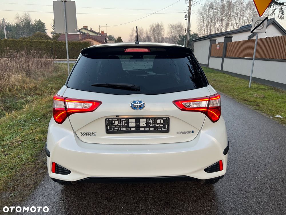 Toyota Yaris 1.5 VVT-i Selection - 13