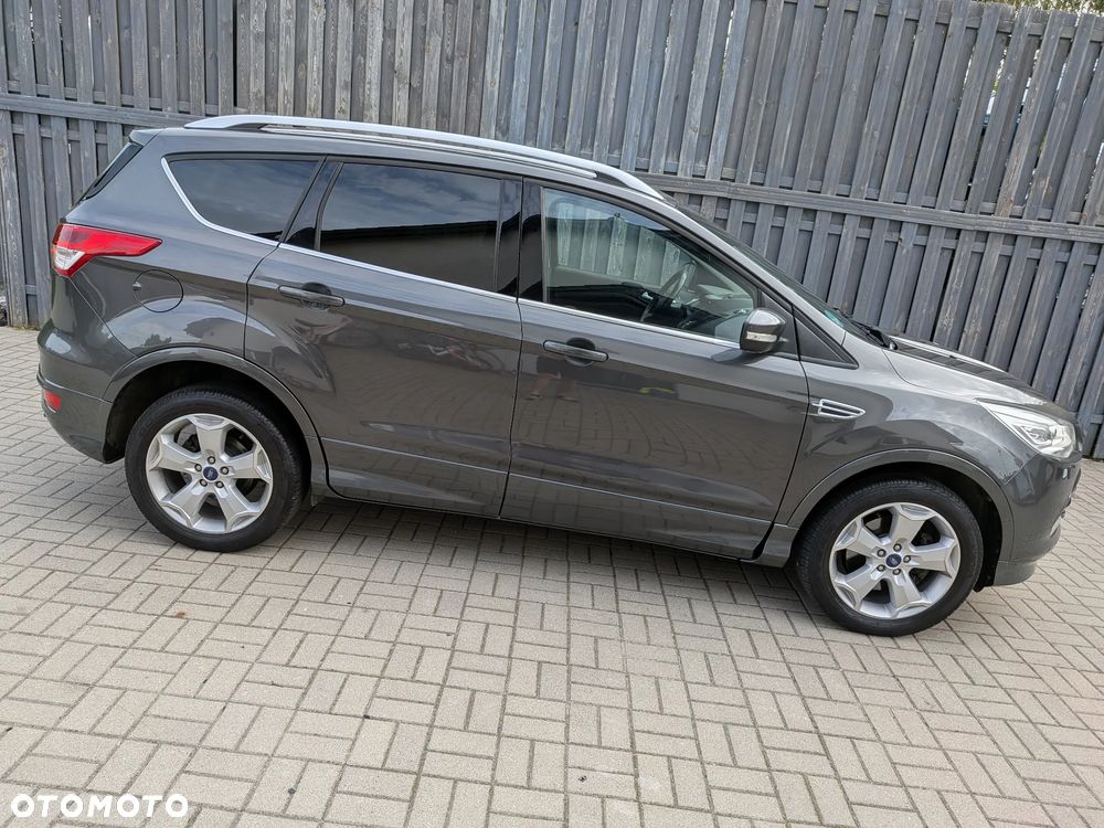 Ford Kuga 2.0 TDCi 4x4 ST-Line - 5