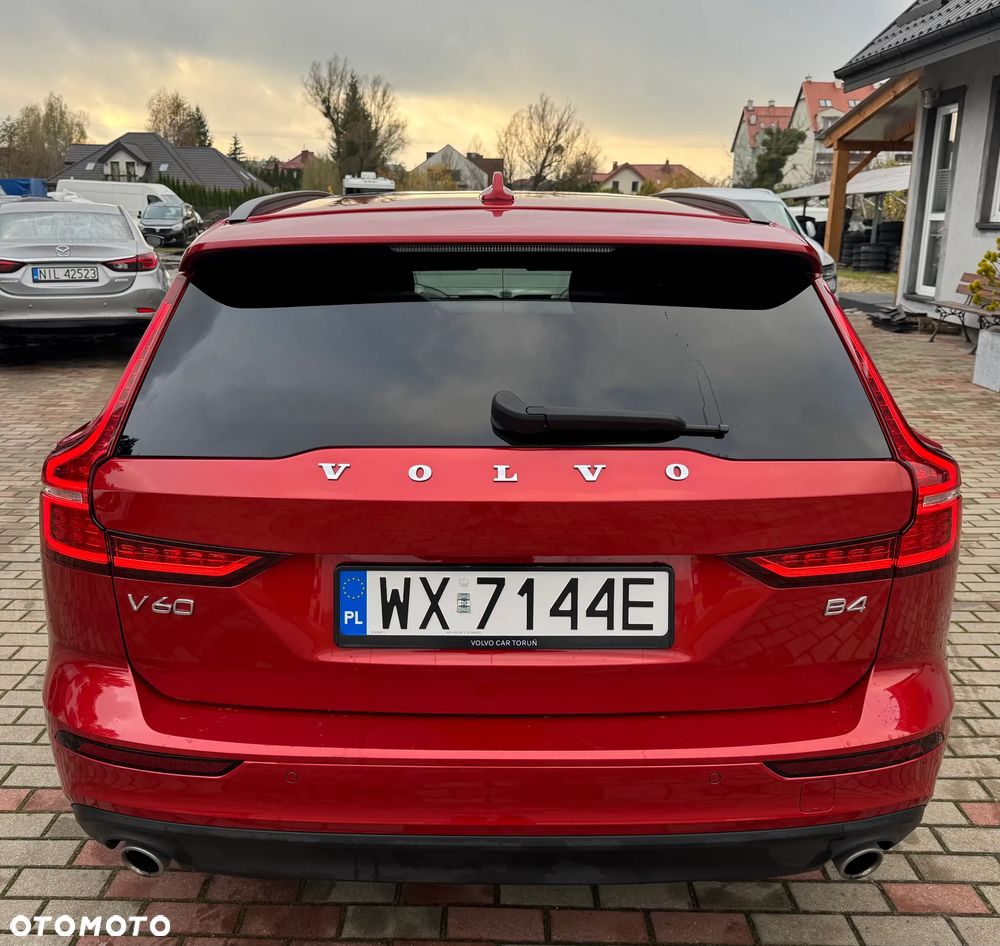 Volvo V60 B4 D Momentum Pro - 8