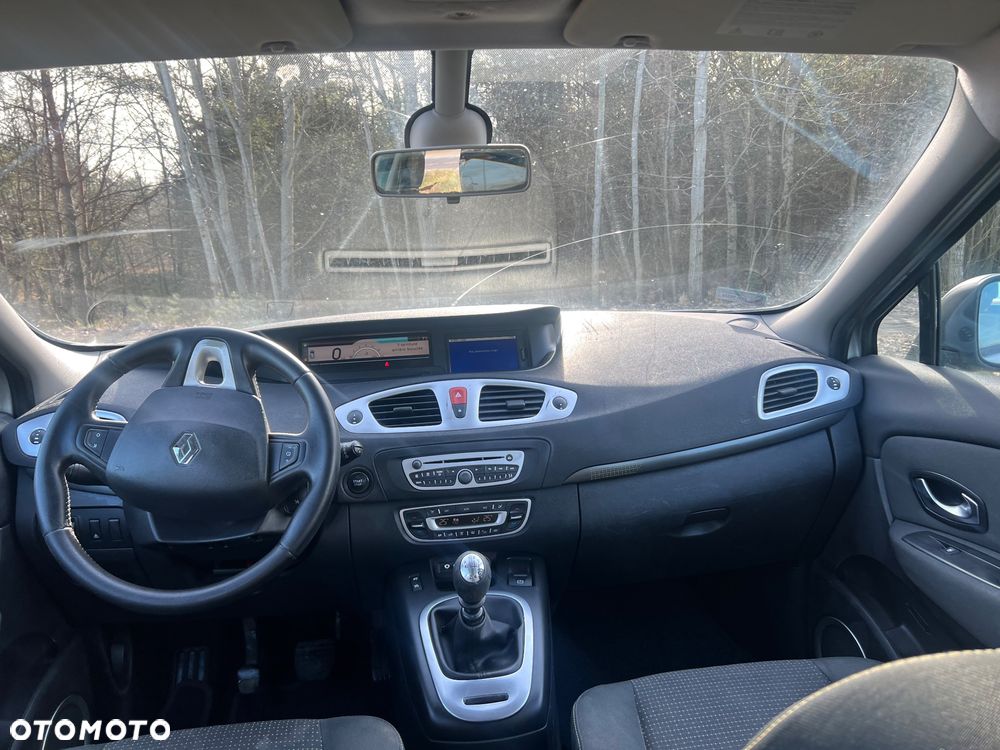 Renault Scenic 1.9 dCi Confort Expression - 9