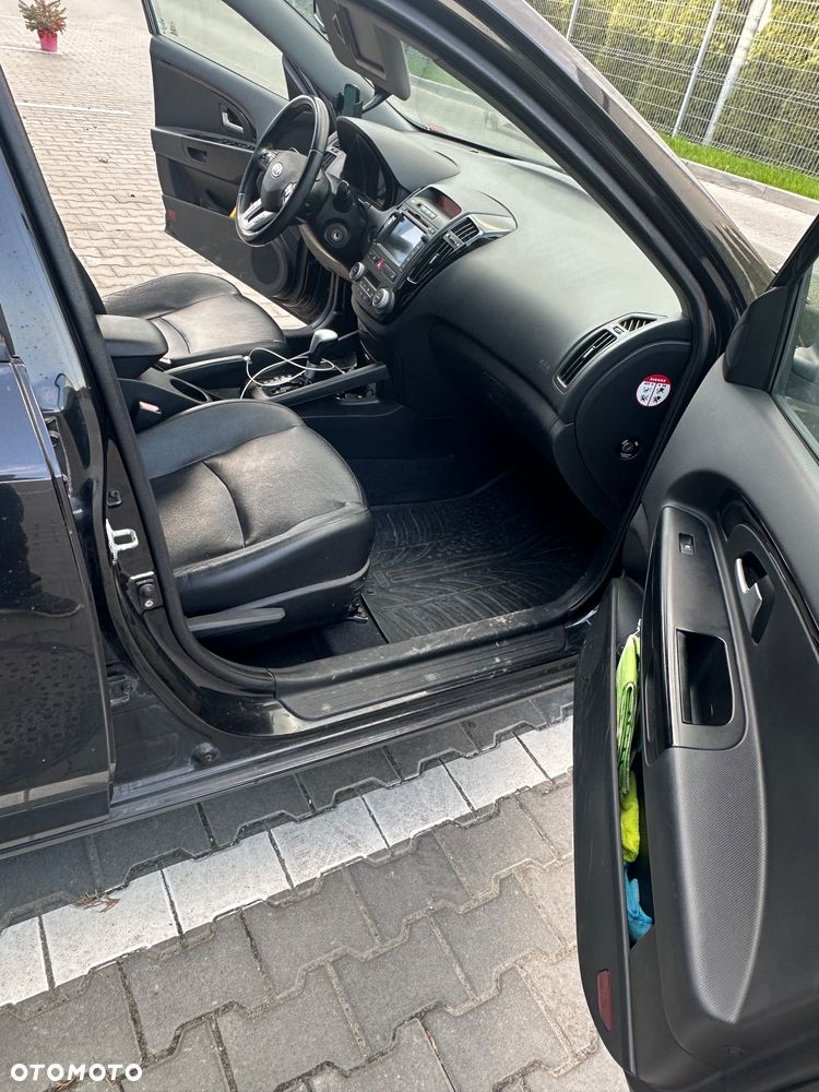 Kia Ceed 1.6 L Euro2012 - 13