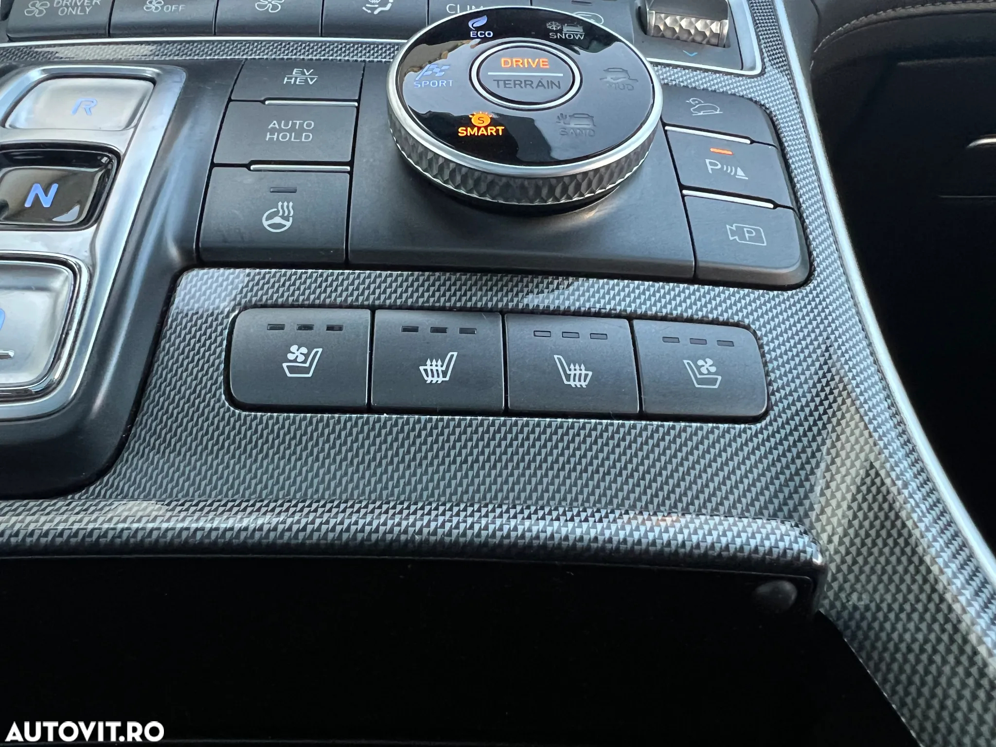 Hyundai Santa Fe Plug-in Hybrid 1.6 l 265 CP 4WD 6AT Luxury - 24