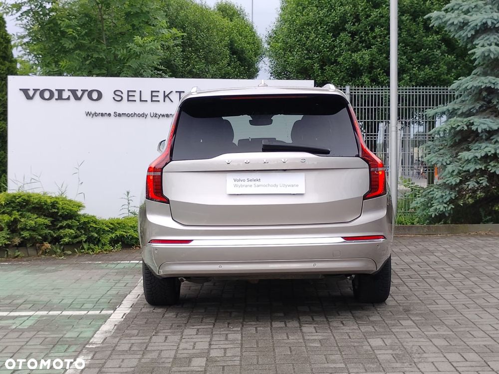 Volvo XC 90 - 4