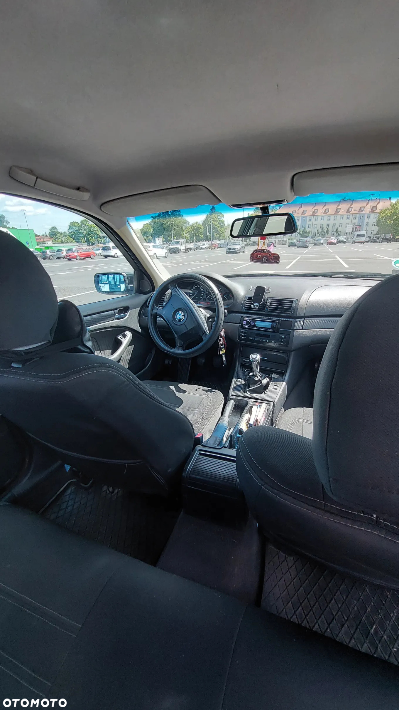 BMW Seria 3 318i - 7