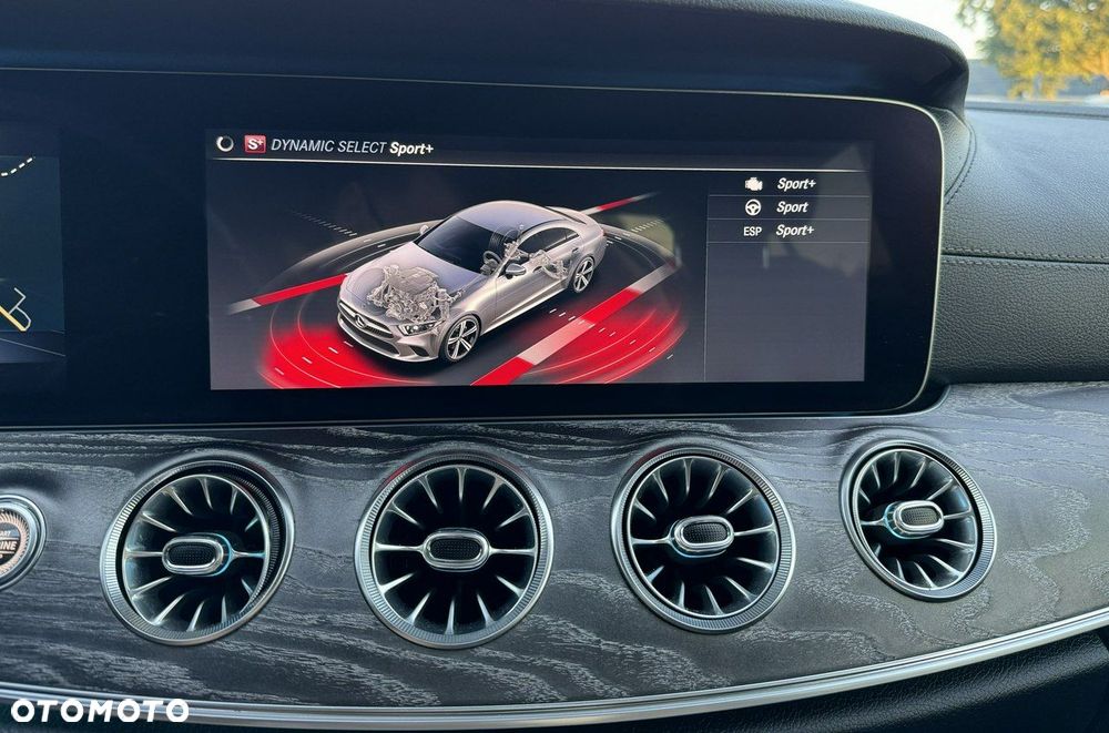 Mercedes-Benz CLS - 37