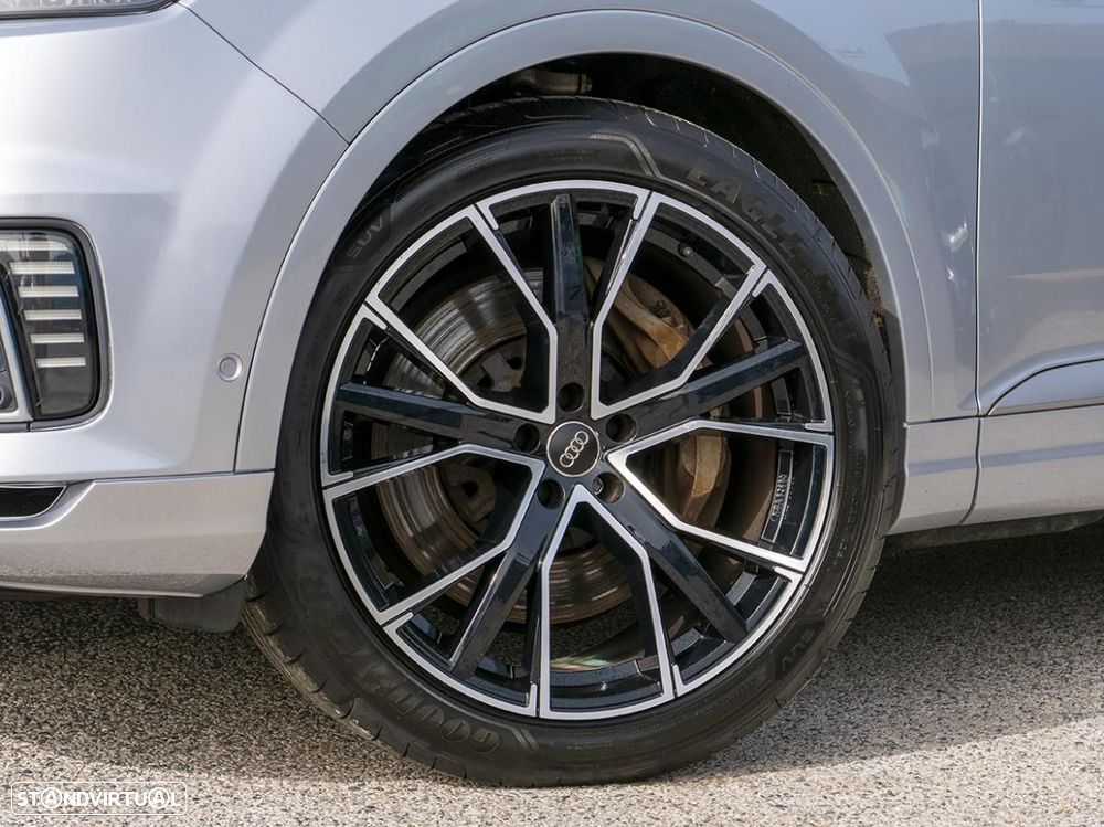 Audi Q7 3.0 TDI e-tron quattro tiptronic — fotografia 4