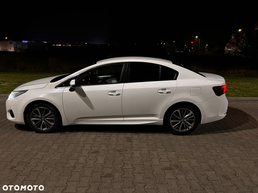 Toyota Avensis 1.8 Premium MS - 2