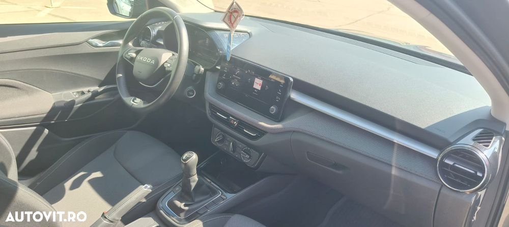 Skoda Fabia 1.0 MPI Selection - 10