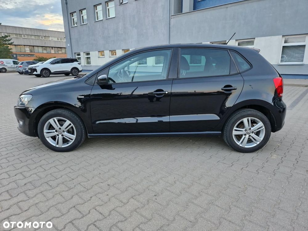 Volkswagen Polo 1.2 MATCH - 2