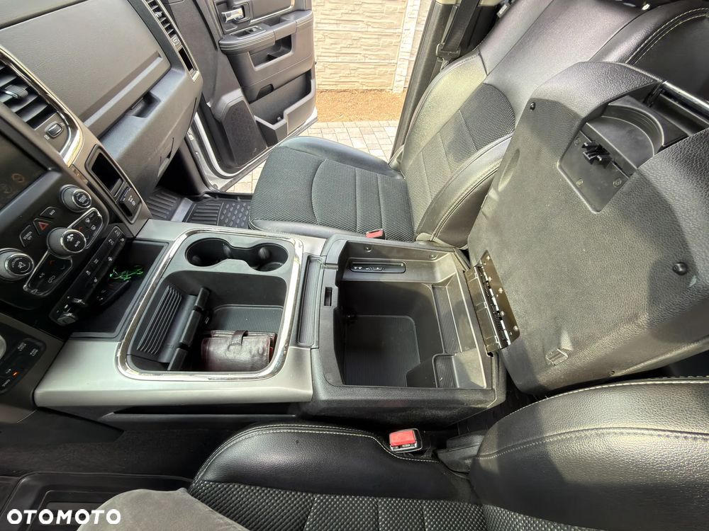 RAM 1500 - 15