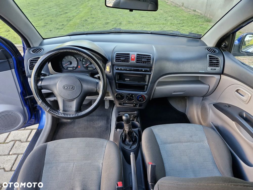 Kia Picanto 1.1 Attract - 10