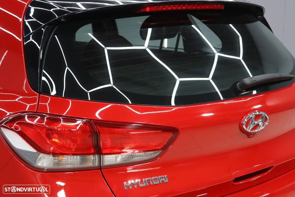 Hyundai i30 1.0 T-GDI Style — fotografia 10