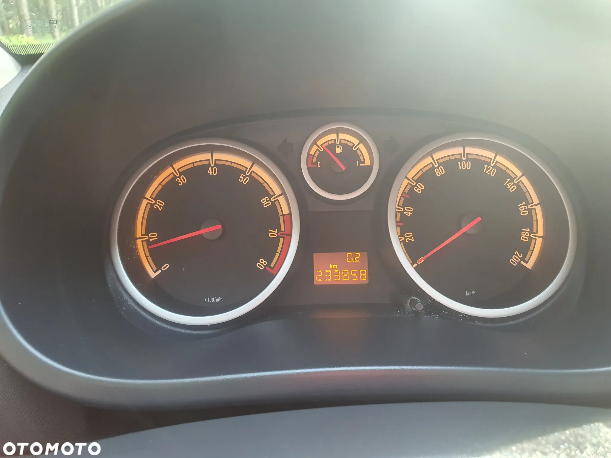 Opel Corsa 1.2 16V - 19