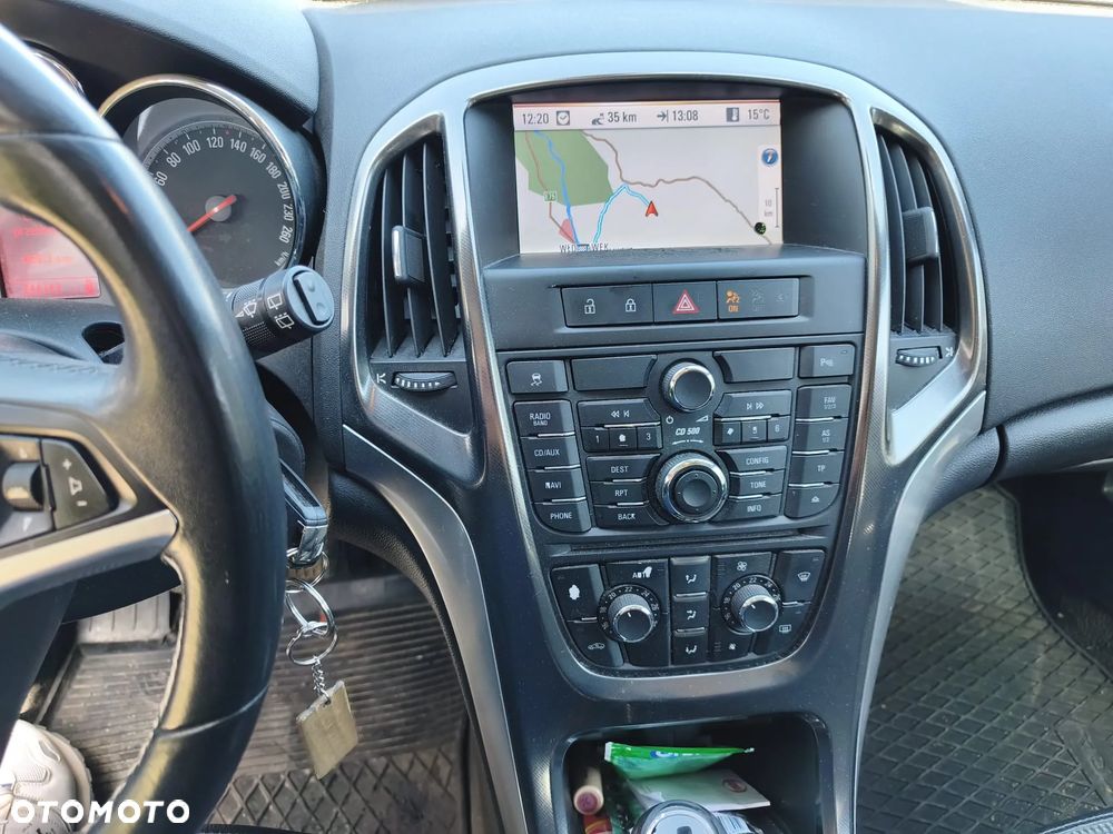 Opel Astra 1.4 Turbo Cosmo - 9