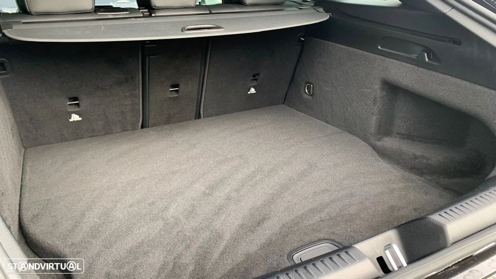 Mercedes-Benz CLA 250 e Shooting Brake Style Plus - 31