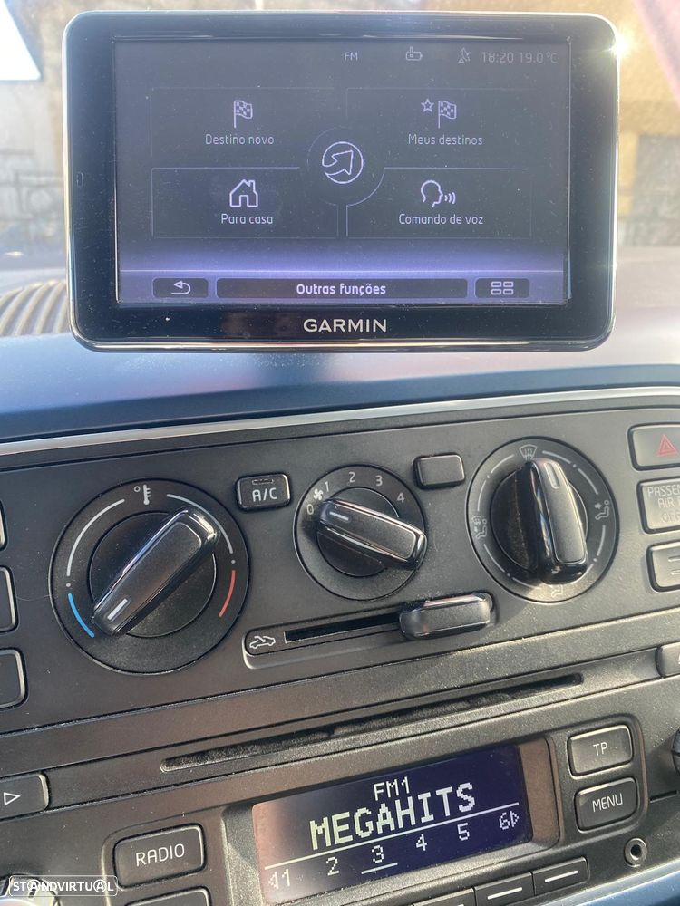 SEAT Mii 1.0 Connect - 5