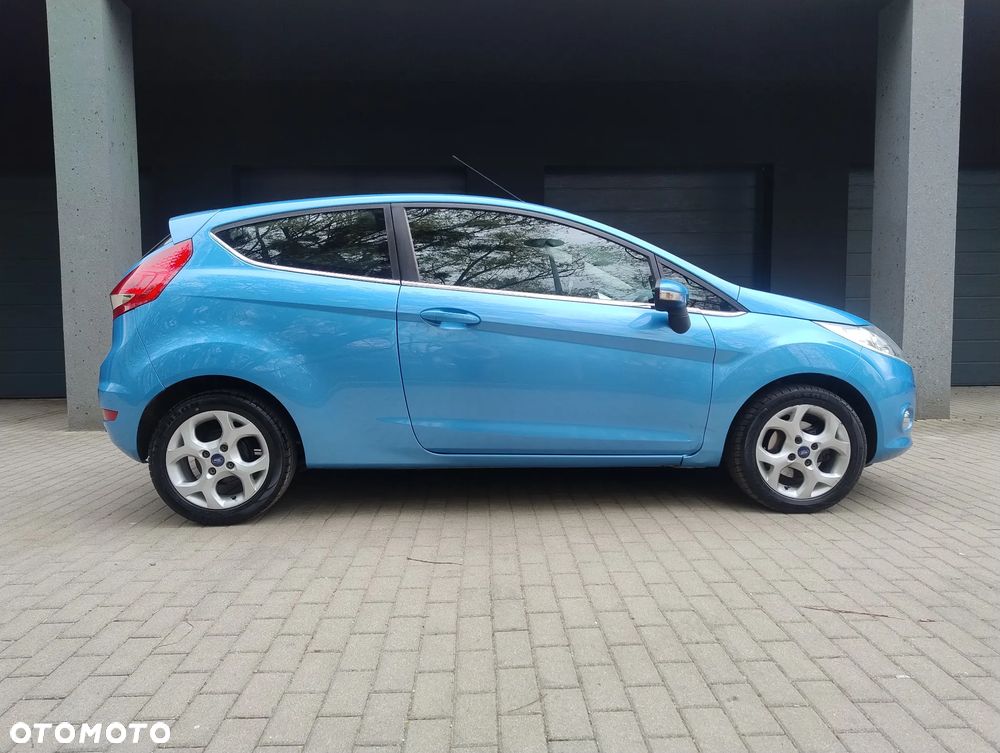 Ford Fiesta 1.4 Titanium - 12