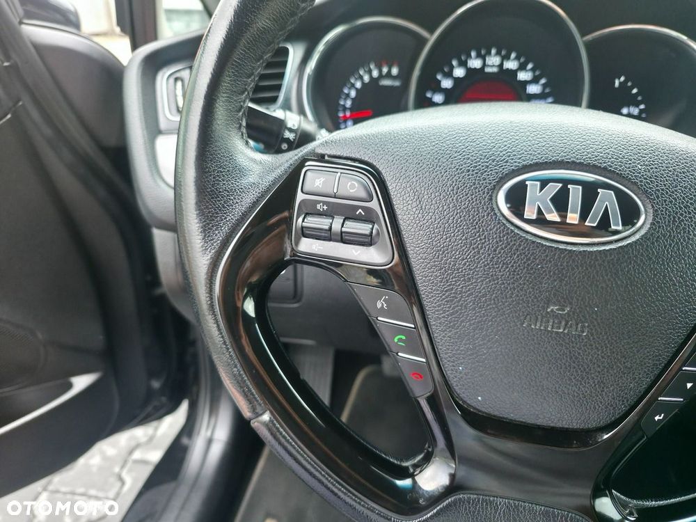 Kia Ceed - 21