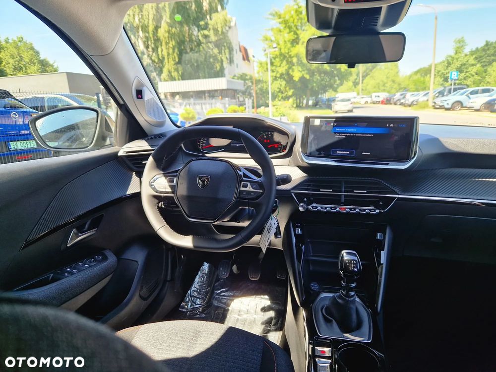 Peugeot 208 1.2 PureTech Business S&S - 13