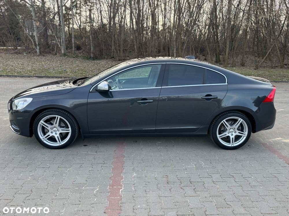 Volvo S60 D3 Summum - 22