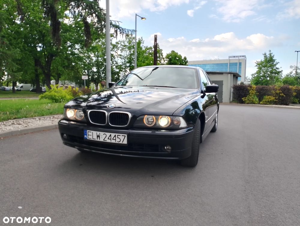 BMW Seria 5 520i - 1