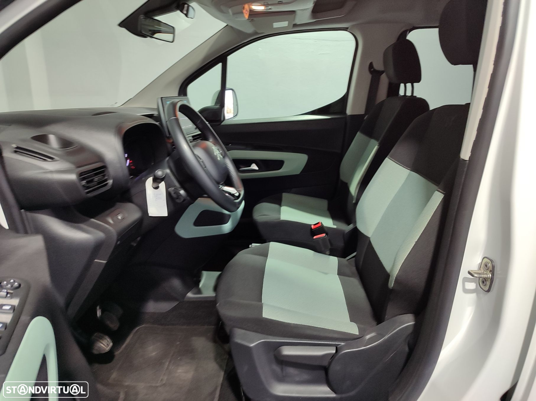 Citroën Berlingo 1.5 BlueHDi M Shine Pack - 16