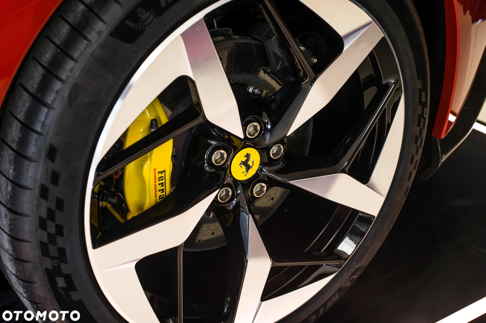Ferrari 12Cilindri - 10