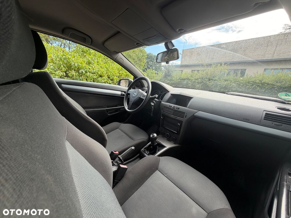 Opel Astra 1.8 - 25